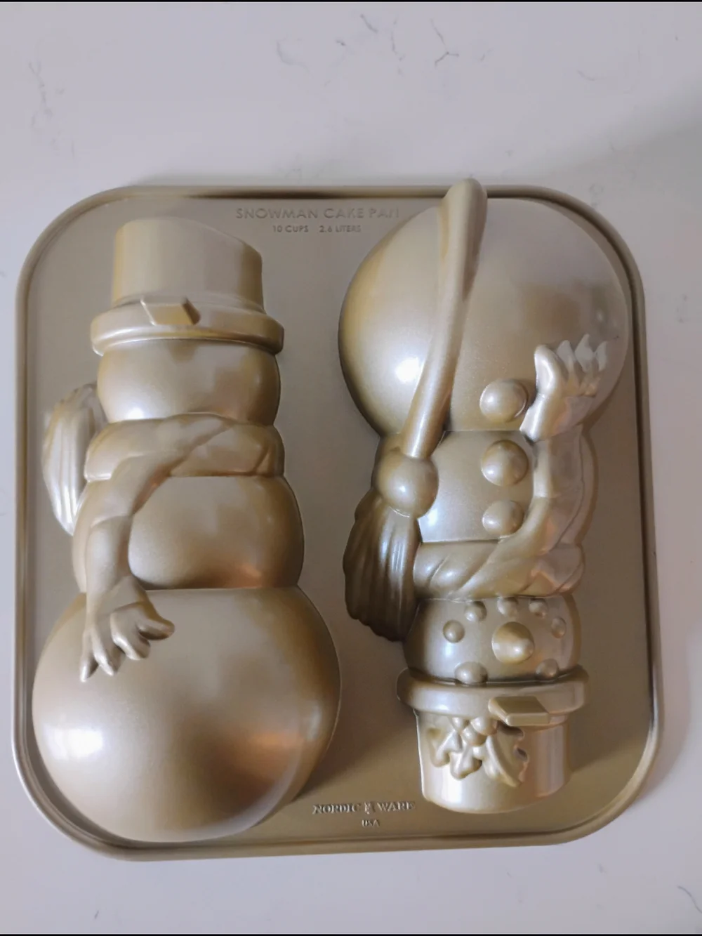 Nordic Ware Williams Sonoma Snowman Cake Pan NEW 10 Cup Christmas Bakeware